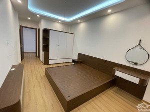 nhà đẹp đại tự -kim chung -32m -5 tầng -nhỉnh 5t.ỷ-lô góc -full nội thất