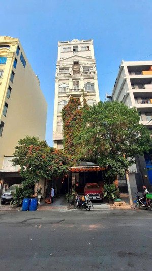 hiếm !bán gấp nhà mặt tiền đường cao thị chính, phường phú thuận, quận 7, 8 tầng 50 chdv, 55 tỷ