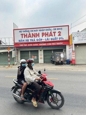 giảm 1ty1 bán mặt bằng kinh doanh đường nguyễn cổng kcn vsip1.cho thuê 25tr/tháng