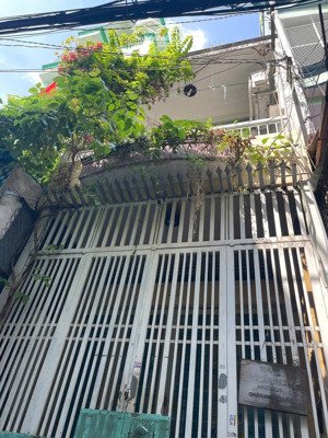 cần bán gấp! nhà đỗ tấn phong, p 09, q phú nhuận (3.1m*15m) - 2 tầng - giá chỉ: 6.5 tỷ thương lượng