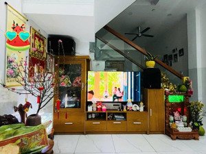 bán nhà phố - bình chiểu, thủ đức. 4pn2wc - 5tỷ3.