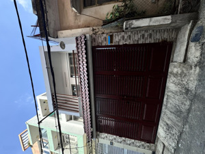 nhà 2 tầng, khu đồng bộ cao cấp nguyễn kiệm, phú nhuận dt 4,7x17( cn 82m2) giá 12,5 tỷ tl