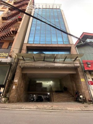toà văn phòng trung tâm đống đa - 9 tầng - mặt tiền 9m hơn 300m2 - sát vành đai 1 - nhỉnh 400tr/m2
