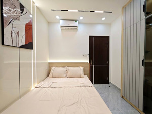 nhà mặt tiền đường 43 hiệp bình phước ngang tới 6.1m chỉ 8 đồng