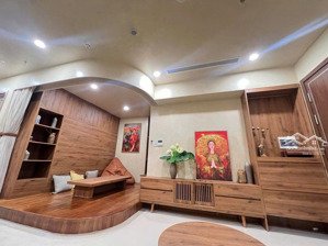 chính chủ bán căn hộ tầng cao 1pn, dt 45.4m2, hướng nam, giá tốt, nội thất sẵn, dọn vào ở ngay.