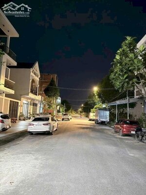 Nền đẹp hướng đông nam đường D13 khu dân cư Hồng Loan 6A