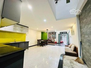 bán nhà mới tại hoàng diệu hải châu đn dt 58.3m2 4 tầng mt5.5m giá chỉ nhỉnh 6 tỷ