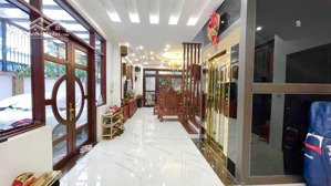 cần bán biệt thự sân vườn siêu đẹp và đẳng cấp tại dương nội - dt 300m2 - lh 