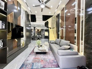 nhà mới 3 tầng thanh khê, ô tô tận nhà, full nội thất, gần điện biên phủ, giá 5,5 tỷ