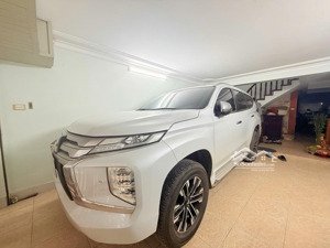 cầu giấy, phân lô quân đội, ô tô tránh, vỉa hè rộng, ô chờ thang máy, sạch đẹp, an ninh. chỉ 30 tỷ