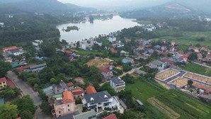 lô đất 91m cách hồ thanh cao 80m ngay cạnh ubnd p.xuân hoà trường học và tt y tế 80m đất ở đô thị.