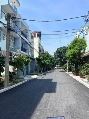 đất sinh lời cực cao trong kdc kiến á, liên phường, quận 9, dt 85m2, giá 3 tỷ 500tr, sổ hồng riêng