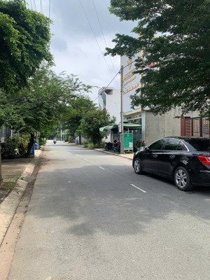 bán đất chưa thổ cư, số sẵn xd tự do tại tân định, bến cát, bình dương 1,79 tỷ, 436 m2 siêu rẻ