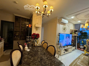 bán căn hộ dlusso 2pn full nội thất tầng cao nhỉnh 6 tỷ 2 lh: 