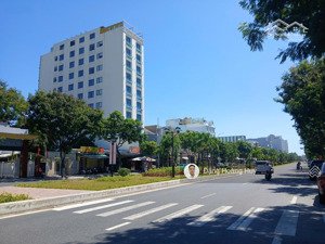 chào các cặp đất đẹp đường hồ xuân hương, gần biển