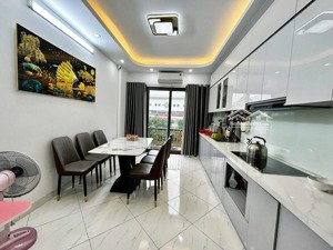 nhà ngõ 178 cổ nhuế lô góc 3 thoáng - 6 tầng thang máy - ngõ thông - view vườn cây - giá 9.6 tỷ