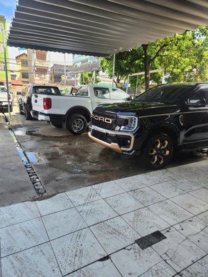 siêu hiếm 3 mặt tiền - mặt phố võ chí công mặt tiền rộng 40m, vỉa hè rộng 8m