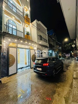 bán nhà riêng trần quốc thảo, p11, q.3, giá 2,9 tỷ, dt60m2 (5x12m), cho thuê: 20tr/tháng, sổ riêng.