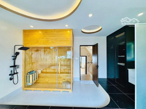 nhà phố nhà ngộp tại thích quảng đức-phú nhuận 97,7m2, 6 tầng, giá 5 tỷ100 triệu sổ riêng chính chủ