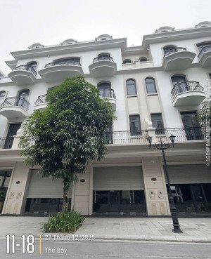 bán căn sao biển 67,5m2 vị trí đắc địa cạnh chung cư masteri, công viên empire park, gần vincom