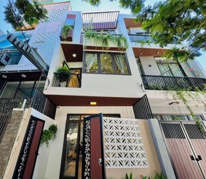 gấp ! bán nhà đường bàn cờ , p3 , q3 . 92m2 ( 6m x 15,3m) giá 4.380 tỷ . còn hd thuê 23tr/tháng