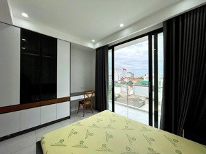 cho thuê chdv thảo điền 1pn - ban công rộng - free dọn phòng & gửi xe - cho nuôi pet