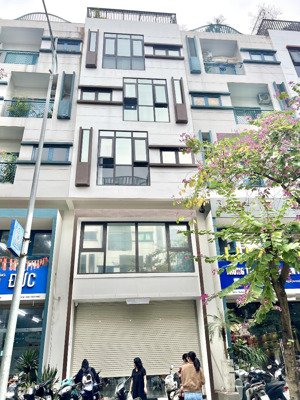 cho thuê nhà liền kề galaxy vạn phúc tố hữu 90m x 6t. nhà mới hoàn thiện thang máy, trục kinh doanh