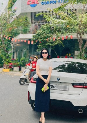 bán nhà căn góc 2 mặt tiền khu đô thị hà quang 2 .hiện đang cho thuê 35tr/ tháng lh: 