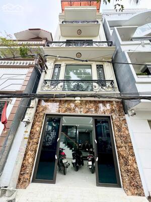 Bán nhà 5 tầng độc lập Lạch Tray – 61m² – Ngõ 6m ô tô tránh – Có thang máy – Giá 7.59 tỷ