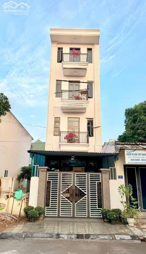 Bán căn nhà 4 tầng mặt phố Trương Hán Siêu, ph Nhị Châu, TP HD, 55m2, mt 4m, 3 ngủ