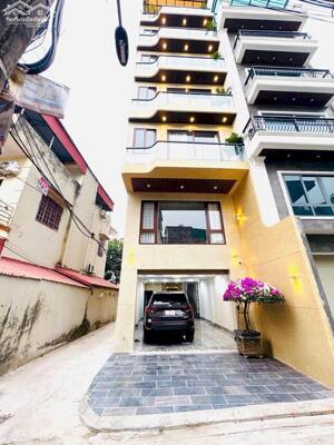 BÁN NHÀ LÔ GÓC – THANG MÁY – Ô TÔ – HOÀNG QUỐC VIỆT, CẦU GIẤY | 55m² | 21 TỶ