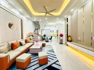 nhà xây mới ngõ 2xx Miếu hai xã - lê chân