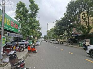 Chính Chủ gửi bán lô đất MT đường Hồ Quý Ly,Sát Biển Nguyễn Tất Thành.P Thanh Khê,Đà Nẵng