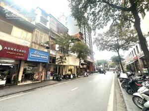 Mặt Phố Thợ Nhuộm Mặt Tiền 5M nhà có Thang Máy 38 Tỷ