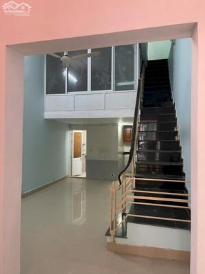 Cho thue mặt phố Tô Vũ , Đằng Lâm , Hải An . Kinh doanh , văn phòng ...kèm ở ok