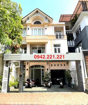 Biệt thự Khu Nam Phan – Nam Long, phường Tân Thuận Đông, Q7.