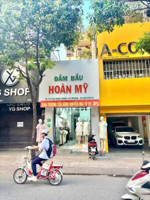 Sang Shop Đầm Bầu Thời Trang – Mặt Tiền Đường Cách Mạng Tháng 8, Phường 5, Quận Tân Bình, HCM