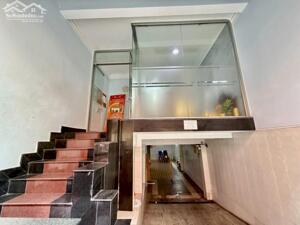 HÀNG HIẾM CỘNG HOÀ - TOÀ NHÀ VP - HẦM + 6 TẦNG - ĐƯỜNG 10m - GIÁ 26 TỶ