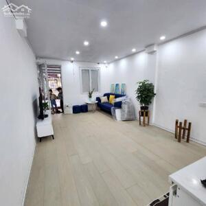 Bách khoa bán nhà tập thể tầng 2 long lanh 70M hai bà trưng