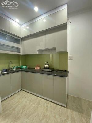 Nhà phố La Thành – Ngõ thông – Kinh doanh – Nhà đẹp – 42m2 – 5 tầng – 12.22 tỷ