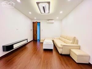 BÁN NHÀ TẬP THỂ ĐỐNG ĐA GẦN BỆNH VIỆN BẠCH MAI, 70M2 – 2 PHÒNG FULL NỘI THẤT, NHỈNH 3 TỶ.