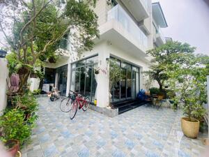 BIỆT THỰ HÀ ĐÔNG – LÔ GÓC VƯỜN HOA, NHÀ TÂM HUYẾT – BÁN TRONG TIẾC NUỐI