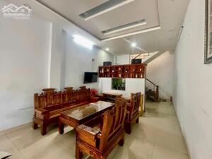 NHÀ MẶT PHỐ NGUYỄN KHÁNH TOÀN – 125M² – 4 TẦNG – KHAI THÁC TỐT - 9 tỷ x