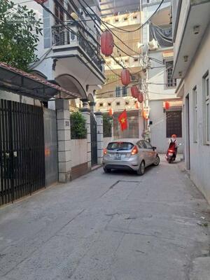 Bán nhà Bằng Liệt, Hoàng Mai, Ô tô, Kinh doanh, nở hậu, 35m2, 8.4 tỷ(CTL)