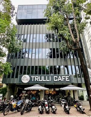 Siêu vị trí tòa nhà ngay mặt tiền Phan Đăng Lưu - 13x25m, 2400m2 sàn - HĐT 400 tr/th - Giá 99 tỷ TL