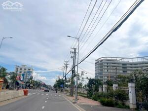 CẦN BÁN 300M2 ĐẤT THỔ CƯ MT ĐƯỜNG NGUYỄN CỬU PHÚ GẦN TRƯỜNG ĐH PHẠM NGỌC THẠCH - GIÁ: 20TY