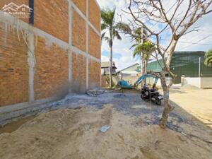 BÁN NHANH LÔ GÓC – ĐƯỜNG Ô TÔ CẦU BÈ (HẺM CAFE LY LY)