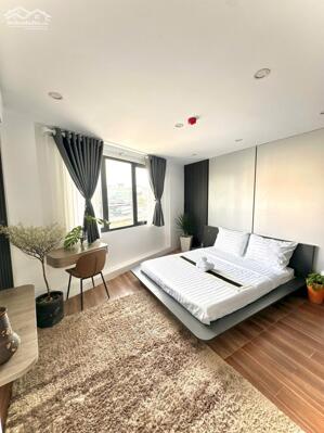 CHO THUÊ CĂN HỘ 1PN RỘNG 50M2 BAN CÔNG THOÁNG NGAY TRUNG TÂM TÂN BÌNH