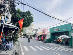 BÁN ĐẤT TẶNG NHÀ TRỌ BÌNH CHIỂU – TP THỦ ĐỨC 180M² NGANG 7M XE HƠI ĐỖ CỬA GIÁ 10.8