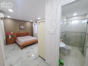 Cần tiền bán gấp nhà 4 tầng, Bình Thạnh, hẻm 3m, gần Nguyễn Trung Trực, 51 m2, 7.x tỷ